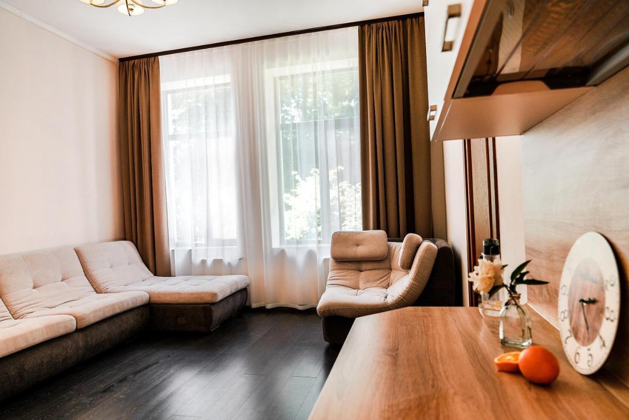 Alex Hotel โอเดสซา ภายนอก รูปภาพ